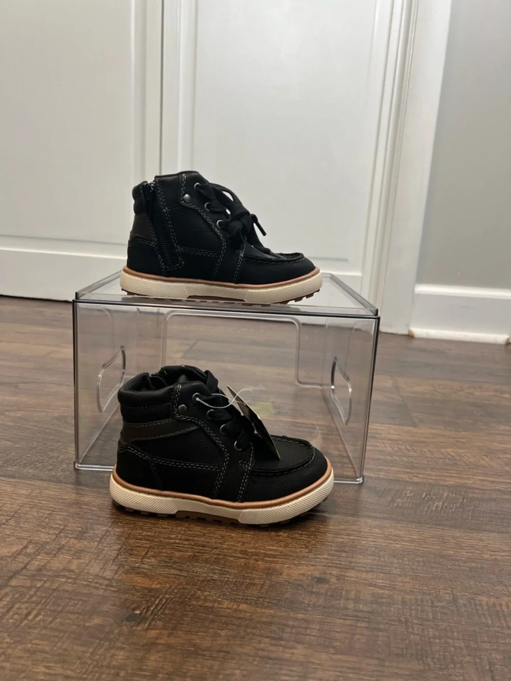 Eddie Bauer comfortable black